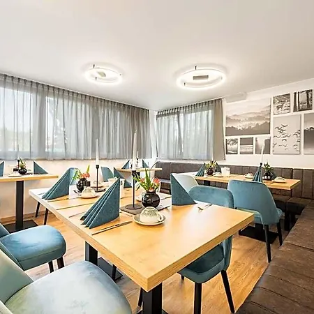 Hotel Flora 4*