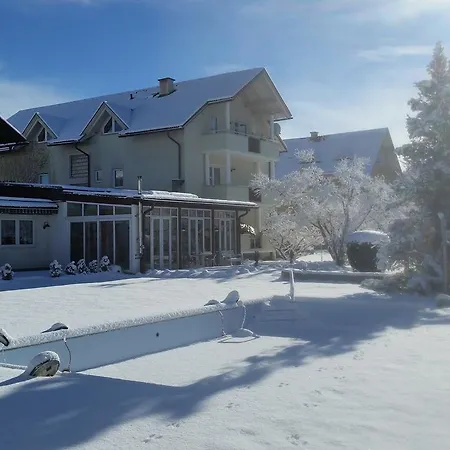 Flora 4* Velden am Wörthersee