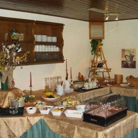 Hotell Flora 4*